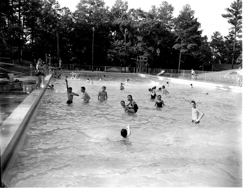 Duke Park Duke Park Pool And Bathhouse Open Durham